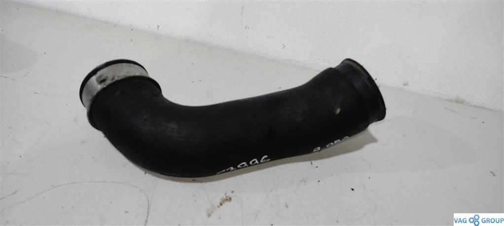 патрубок (трубопровод, шланг) Volkswagen Passat B6 2007, 2.0 л., TFSI, бензин, седан, 3C0145834K, BPY, AXX, BWA, 3C0145834H - фото №1