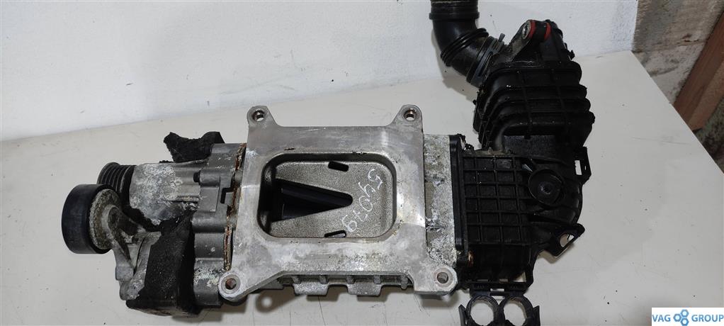 нагнетатель воздуха (компрессор) Volkswagen Passat B7 2013, 1.4 л., бензин, седан, BLG, BMY, 03C145601E, CDGA, CKMA, CTHD, CAVD, CNWA, CTKA, 03C145601C - фото №1