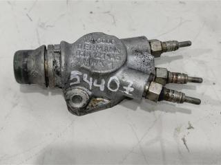 фланец (тройник) системы охлаждения Skoda Octavia 2 поколение (A5) 2006, 1.9 л., TDi, дизель, седан, 038121145, AHF, ALH, ATD, 038121133A, AXR, ASZ, ASV, AGR, AQM