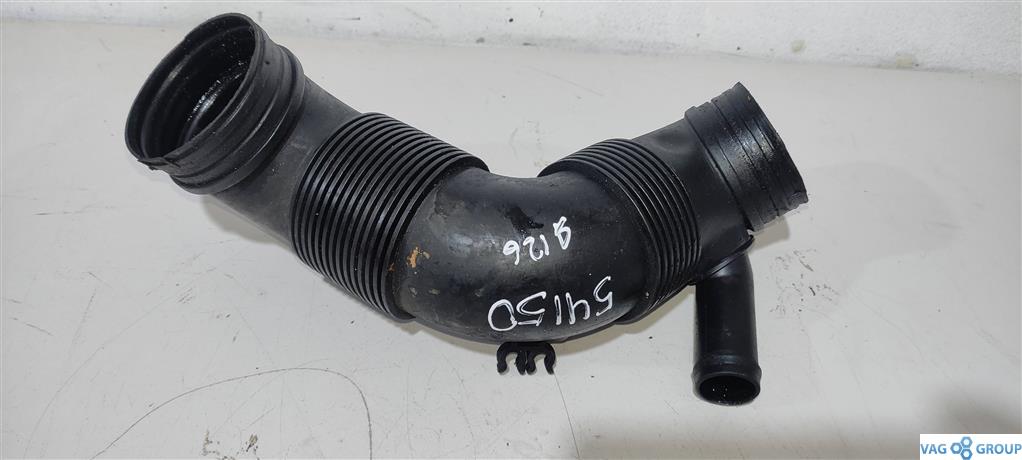 патрубок воздушного фильтра Volkswagen Passat B7 2013, 1.6 л., TDi, дизель, седан, 3C0129654M, CAYC, . - фото №1