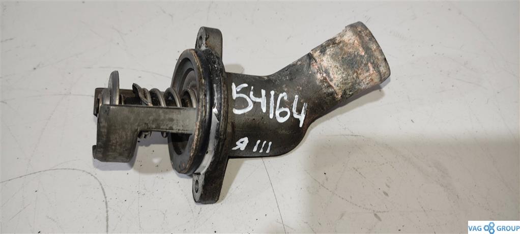 корпус термостата Audi A6 4F/C6 2005, 3.0 л., бензин, седан, BBJ, 06C121111E, 06C121111C - фото №1