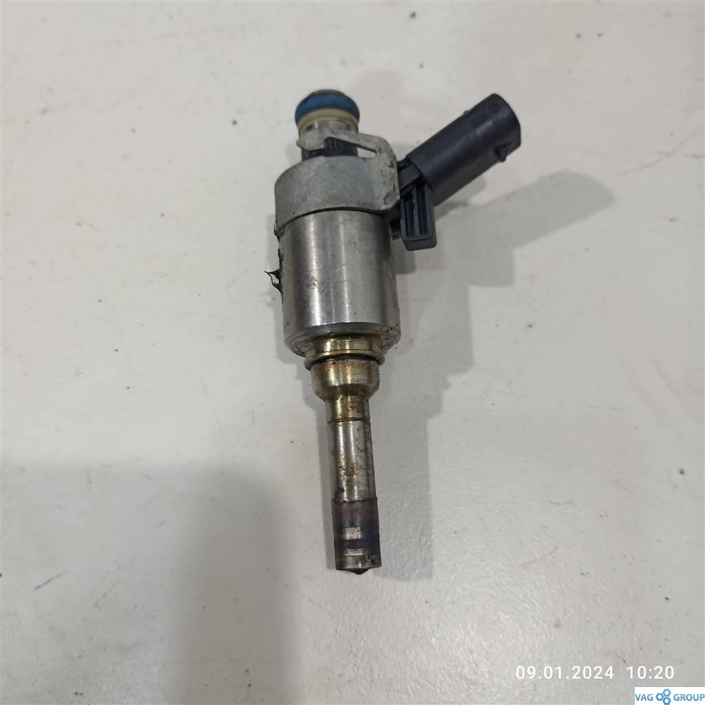 форсунка Volkswagen Passat B6 2009, 1.8 л., 06H906036H, 06H906036B, 06H906036F, 0261500033, 06H906036Q, . - фото №1