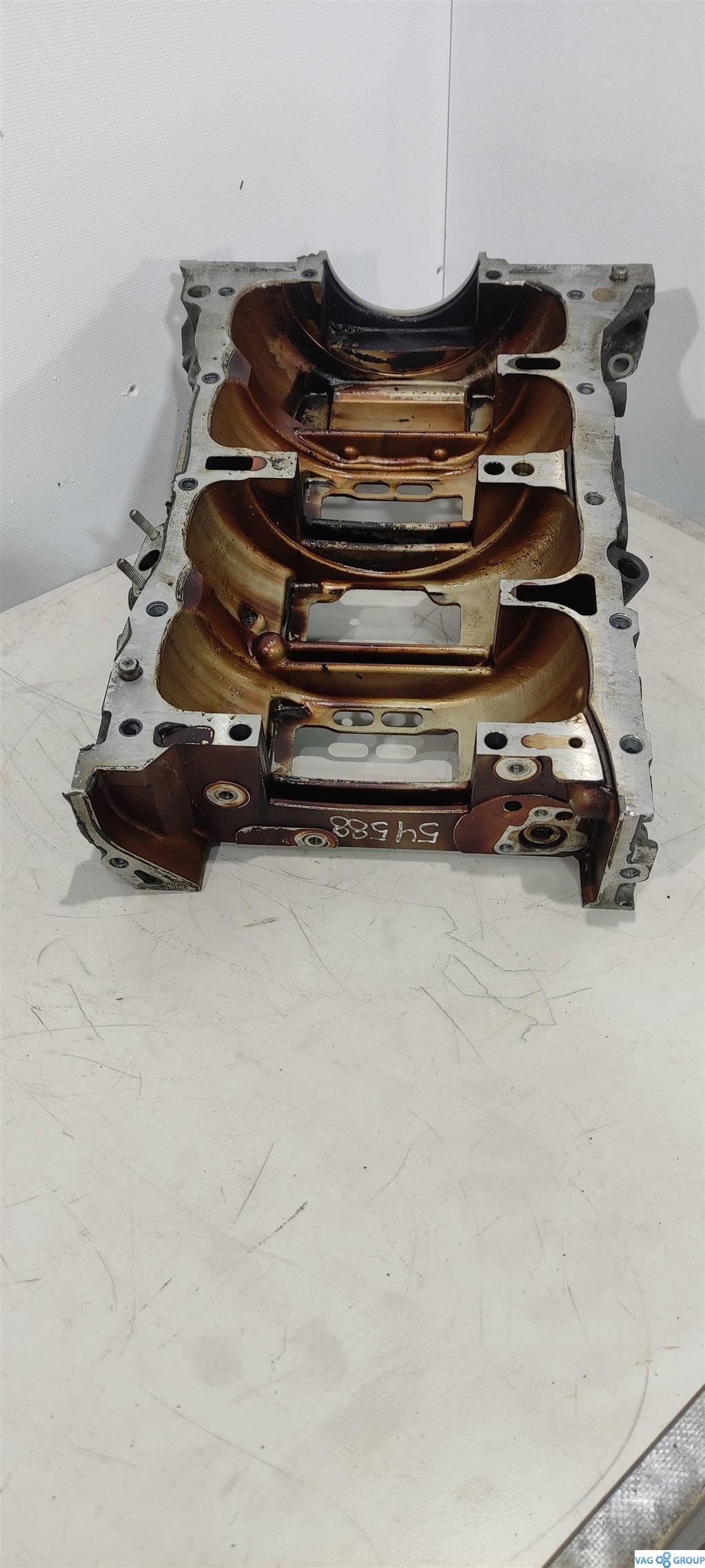 масляный поддон Kia Cerato 2 поколение 2009, 2.0 л., бензин, седан, G4KD, G4KE, 09C200563B1, 09C200582B1, 09C200619B1, 085000500, 243702G751, 4R28601103 - фото №1