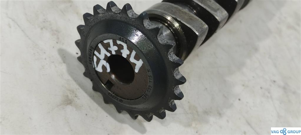 распредвал Audi A4 B6 2000, 1.8 л., бензин, седан, AWT, AWM, 058109021M, ANB, APU, AVJ, AEB, APT, BFB, BEX, ADR, AWU, AWV, BKF, AVV, 058109022C - фото №1