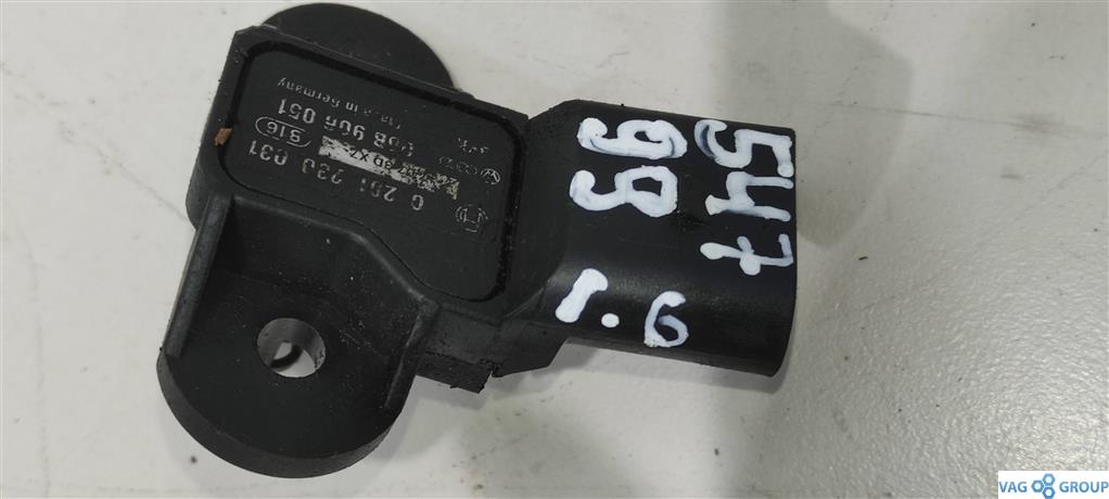 датчик абсолютного давления Volkswagen Passat B6 2009, 1.6 л., бензин, седан, BVZ, BSE, BVY, BME, 06B906051, BCA, AZQ, BSF, 0261230031, APE, AXP, BGU, CCSA, CMXA - фото №1