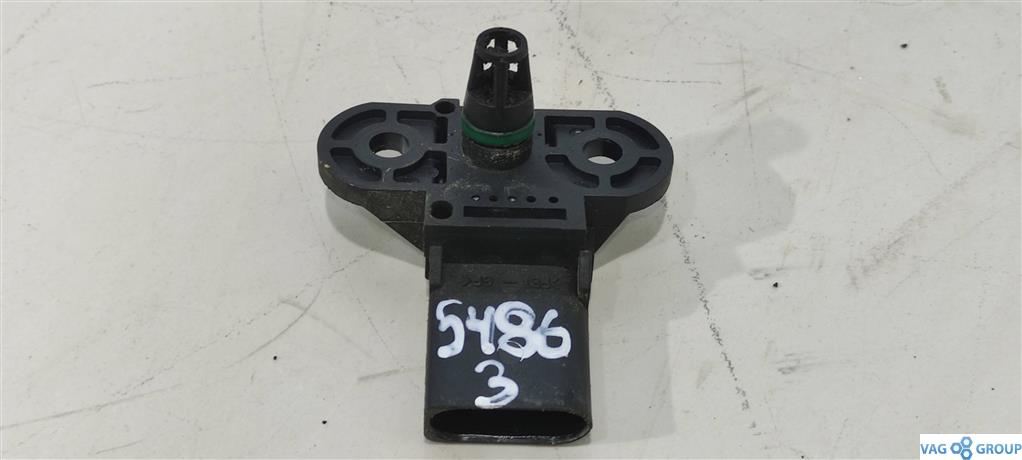 датчик абсолютного давления Volkswagen Passat B6 2009, 1.6 л., бензин, седан, BVZ, BSE, BVY, BME, 06B906051, BCA, AZQ, BSF, 0261230031, APE, AXP, BGU, CCSA, CMXA - фото №1