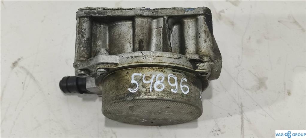 насос вакуумный Audi A4 B7 2006, 2.0 л., TFSI, бензин, седан, 06H145100AB, 06H145100S, CCT, 06H145100AK, 06H145100AD, CABA, CABB - фото №1