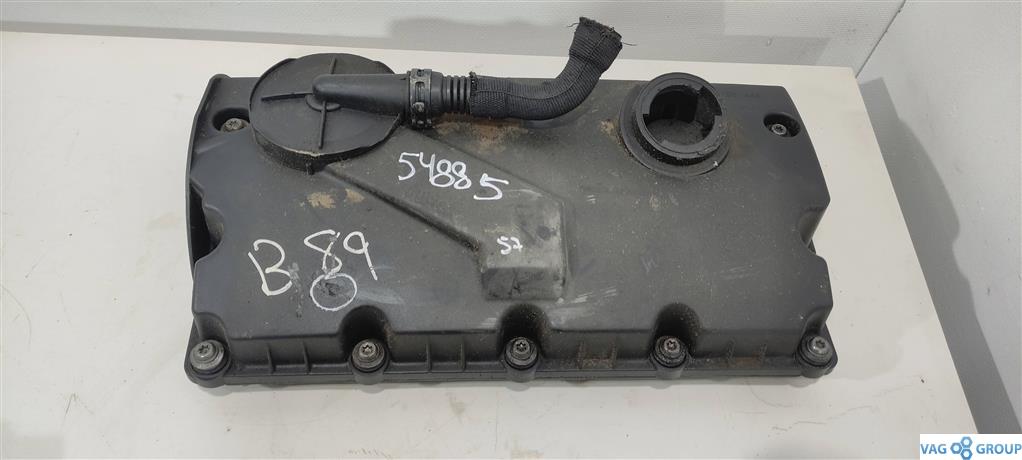 клапанная крышка Volkswagen Passat B6 2007, 1.9 л., TDi, дизель, универсал, BKC, 038103469Q, 038103469S, 038103469AD, BRU, 038103469AH - фото №1