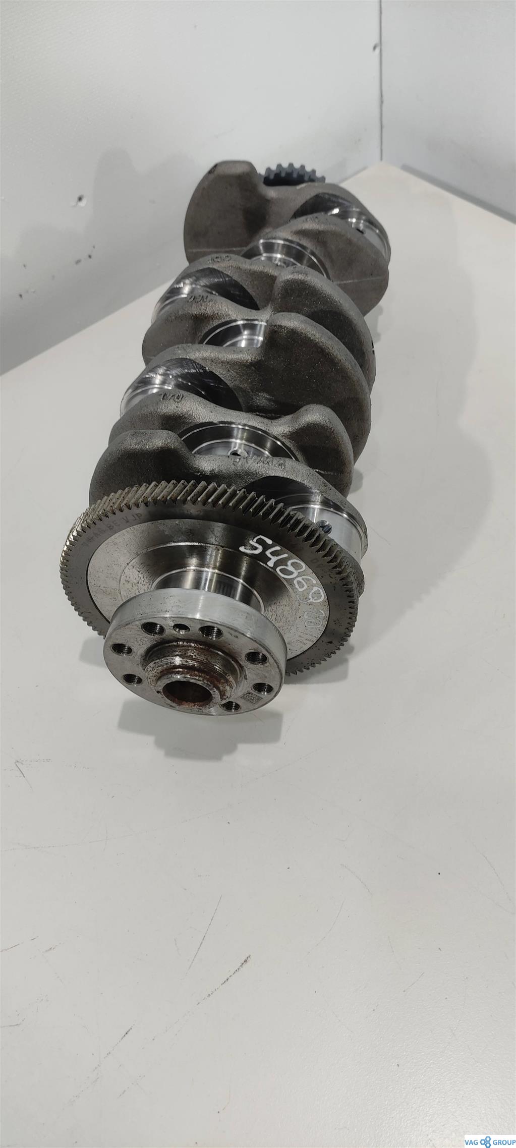 коленвал Audi A3 8V 2015, 2.0 л., TDi, дизель, седан, CUN, CNH, 03N105212D, CRB - фото №1