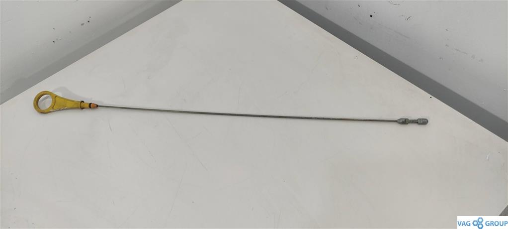 щуп двигателя Ford Kuga 2 поколение 2014, 1.6 л., бензин, внедорожник 5 дв., B4164T, BM5G6750AD, . - фото №1