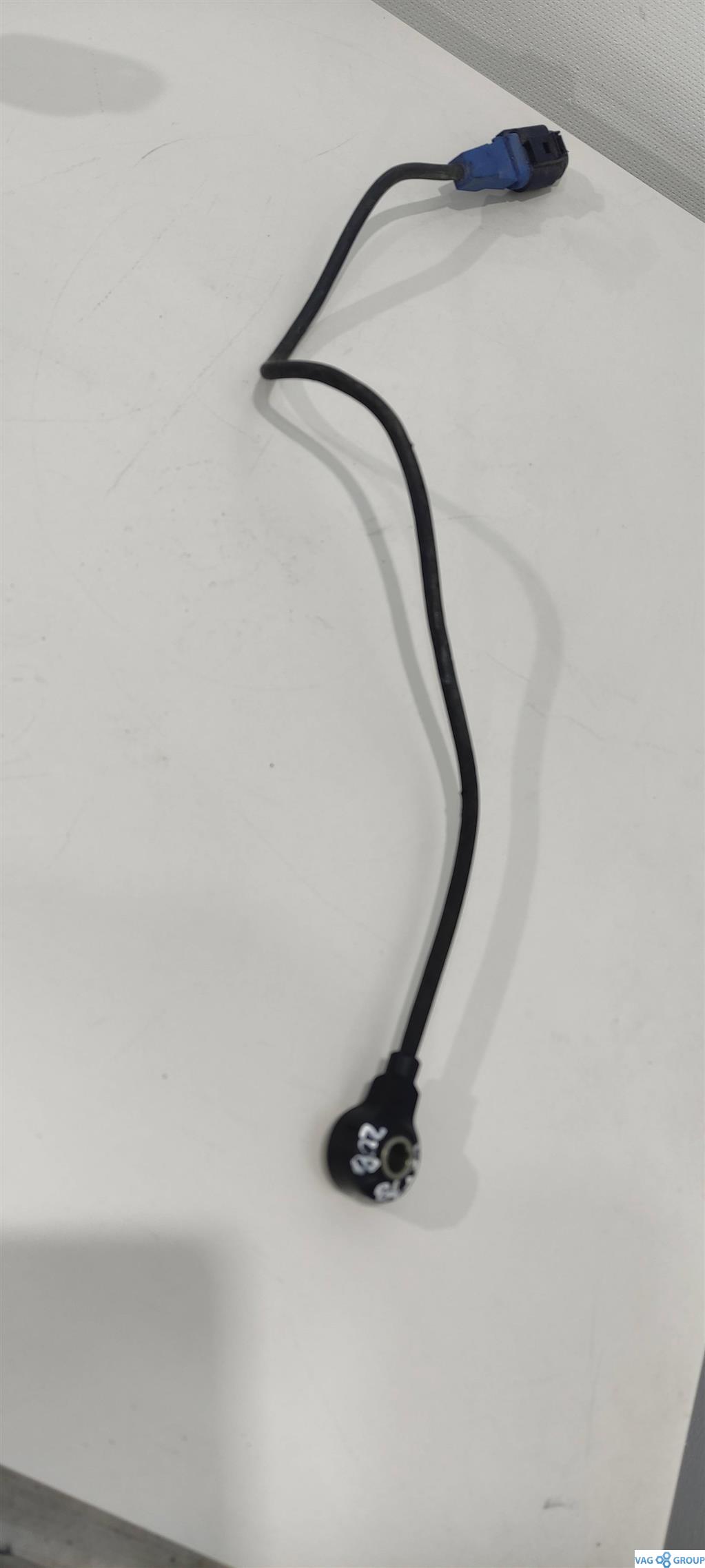 датчик детонации Audi A6 4F/C6 2006, 3.2 л., бензин, универсал, 06C905377, . - фото №1