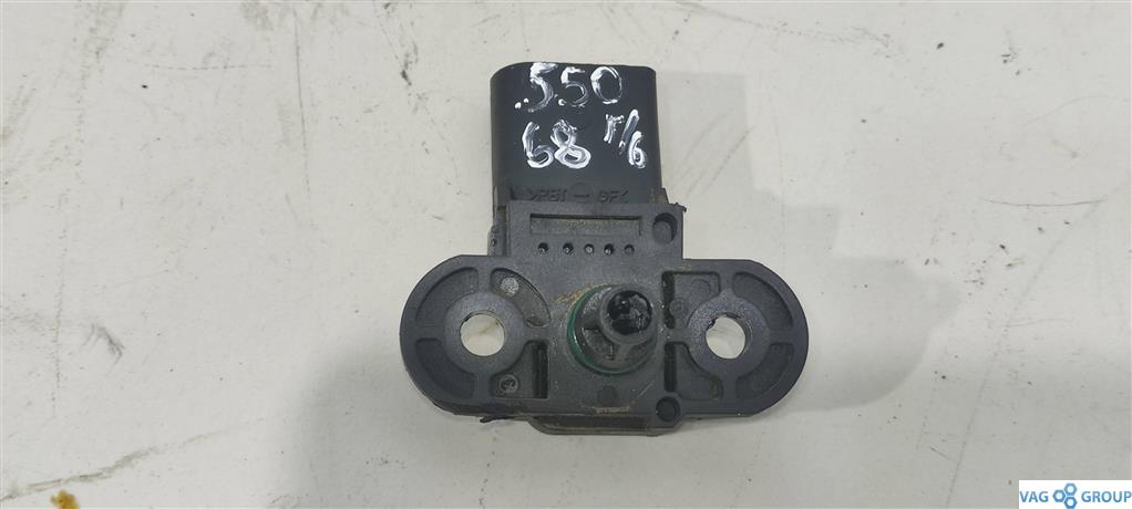 датчик абсолютного давления Volkswagen Passat B6 2009, 1.6 л., бензин, седан, BVZ, BSE, BVY, BME, 06B906051, BCA, AZQ, BSF, 0261230031, APE, AXP, BGU, CCSA, CMXA - фото №1