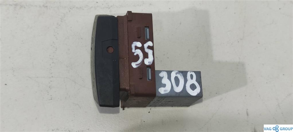 кнопка центрального замка Skoda Superb 2 поколение 2011, бензин, седан, 3T0962126B, . - фото №1