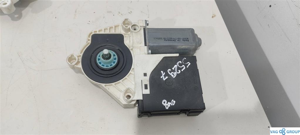 моторчик стеклоподъемника передний левый Volkswagen Passat CC 1 поколение 2010, 2.0 л., TFSI, бензин, седан, 3C8837461J, . - фото №1
