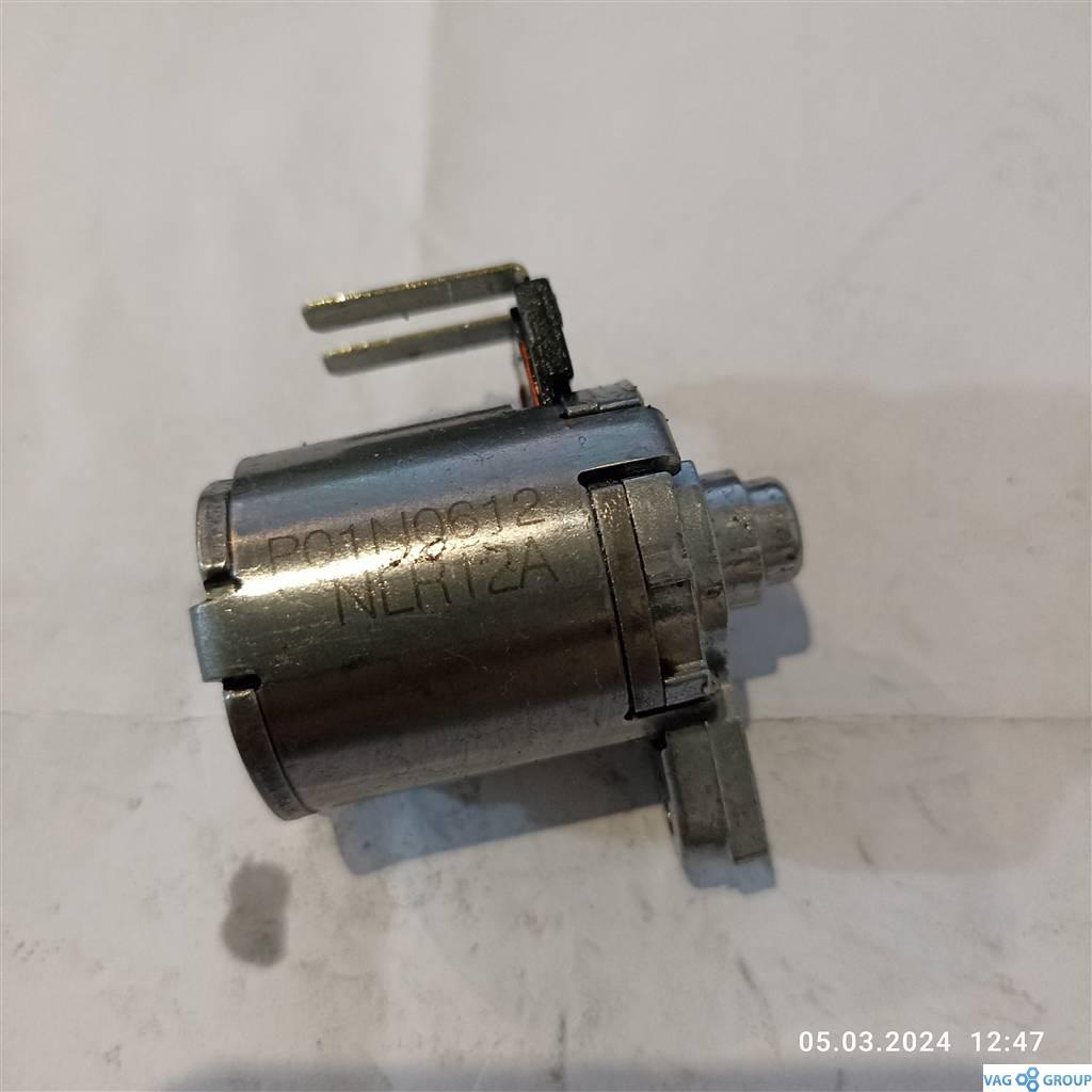 Соленоид (клапан) АКПП Volkswagen Jetta 5 поколение 2008, 2.0 л., TSI, NLR12A, . - фото №1