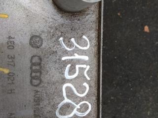 радиатор масляный Audi A8 D3/4E [2-й рестайлинг] 2007, 4.2 л., FSI, бензин, седан, 4E0317021H, BPY, ASN, BBJ, AXX, BWA, CAWB, CCZA, CCTA, CBFA, BRN, BTT, BVJ, .