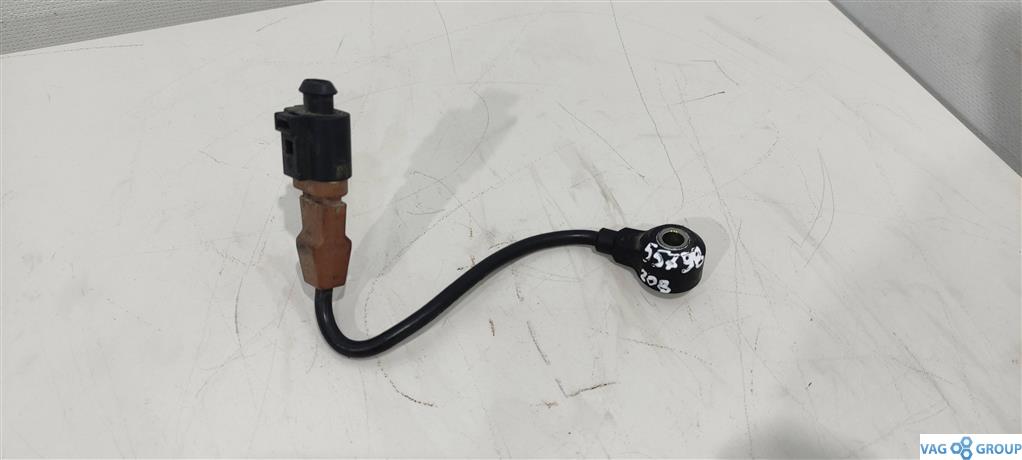 датчик детонации Audi A3 8L 1999, 1.8 л., бензин, седан, AWT, ALT, 06A905377C, . - фото №1