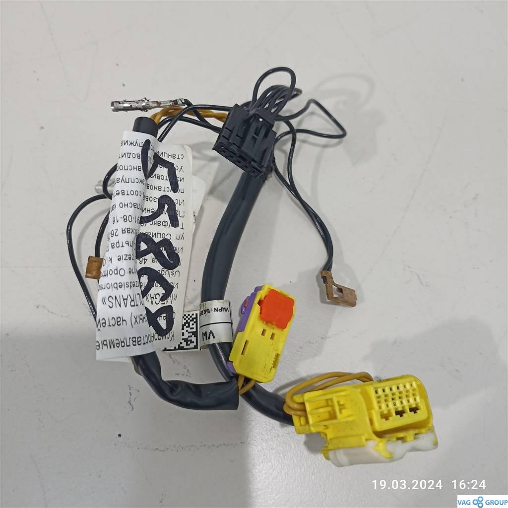 шлейф руля Volkswagen Jetta 5 поколение 2009, 5K0971584A, . - фото №1