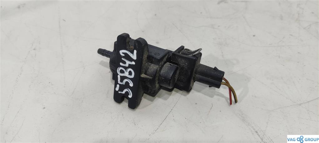 электромагнитный клапан Volkswagen Golf 4 поколение 1998, 1.8 л., бензин, хетчбэк 5 дв., 037906283B, . - фото №1