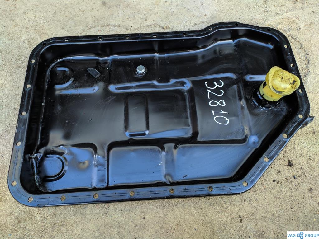 поддон КПП Skoda Superb 1 поколение 2005, 1.9 л., TDi, дизель, седан, 01V321359A, 01V321359B, . - фото №1