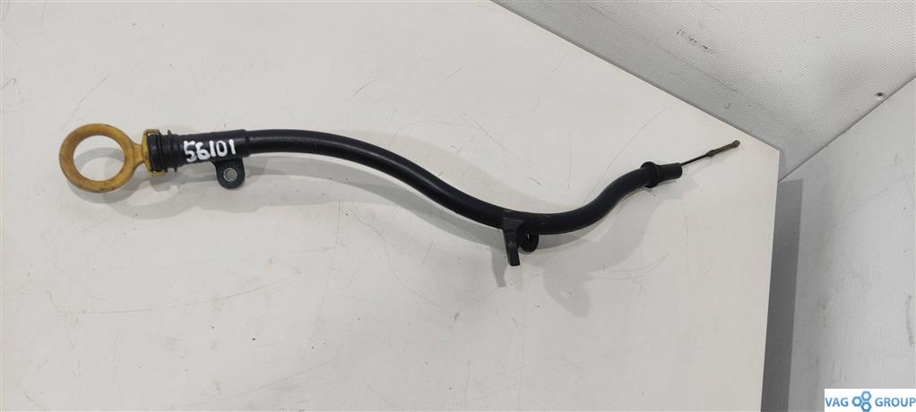 щуп двигателя Volkswagen Passat B6 2009, 2.0 л., TDi, дизель, седан, 03L103634J, 03L103634M, 03L115611T, 03L115611J, CFFA, CFFB, CFGB, CLLA, CFGC - фото №1