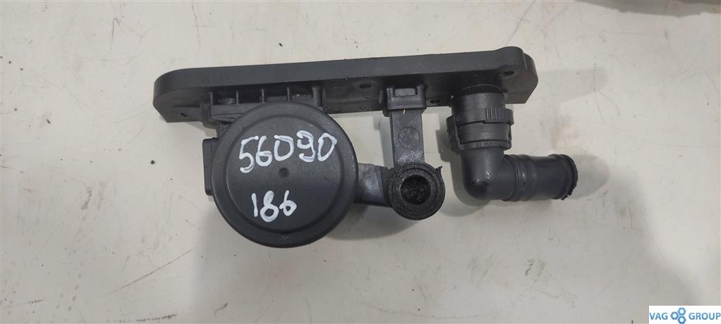 мембрана клапанной крышки Volkswagen Jetta 5 поколение 2009, 2.0 л., бензин, седан, AXX, BWA, CDL, 06F129101C, . - фото №1