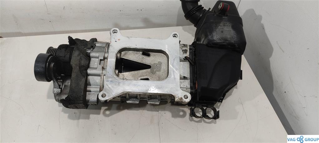 нагнетатель воздуха (компрессор) Volkswagen Passat B7 2013, 1.4 л., бензин, седан, BLG, BMY, 03C145601E, CDGA, CKMA, CTHD, CAVD, CNWA, CTKA, 03C145601C - фото №1