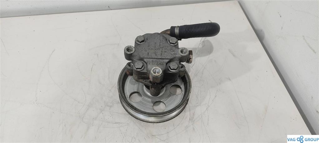 насос гидроусилителя руля Audi A4 B6 2003, 1.8 л., бензин, седан, 8E0145153ES, ALT, AMB, AVJ, BFB, 8E0145153H, BEX, ALZ - фото №1