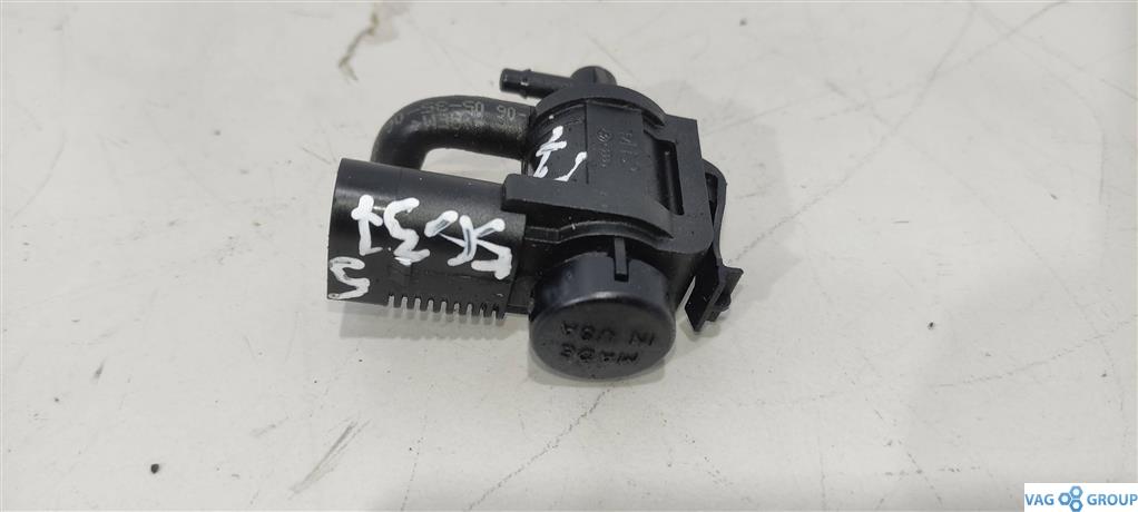 электромагнитный клапан Audi A4 B7 2006, 1.8 л., бензин, седан, 1J0906283B, . - фото №1