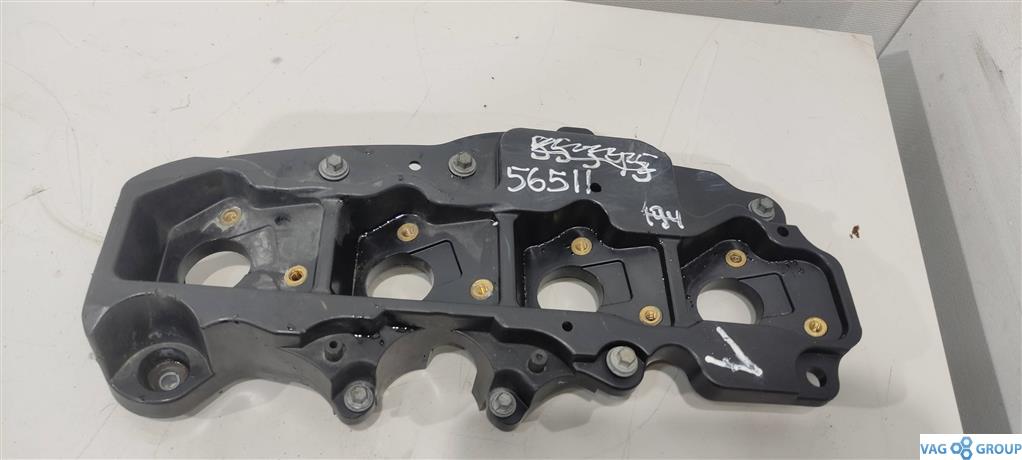 клапанная крышка Volvo V40 2 поколение 2015, 1.6 л., бензин, универсал, B4164T, BM5G12257EB, . - фото №1