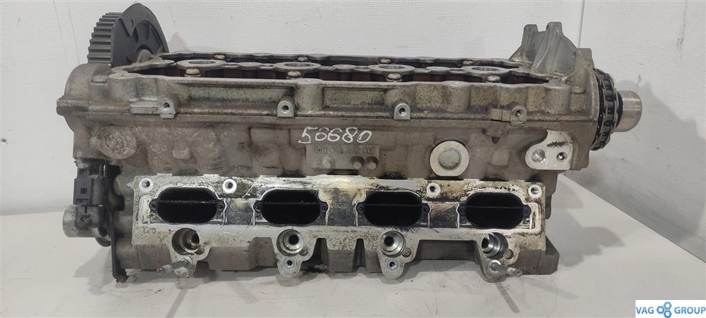 головка блока цилиндров Volkswagen Jetta 5 поколение 2006, 2.0 л., FSI, бензин, седан, BVZ, BVY, BLR, BLX, BLY, BVX, 06D103373AM - фото №1