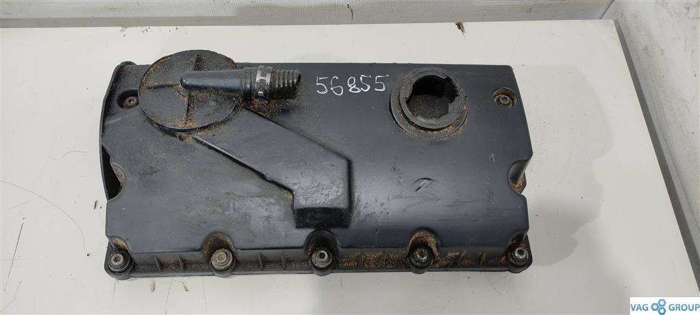 клапанная крышка Volkswagen Passat B6 2007, 1.9 л., TDi, бензин, седан, 038103469Q, 038103469S, 038103469AD, BXE, 038103469AH, BXC - фото №1