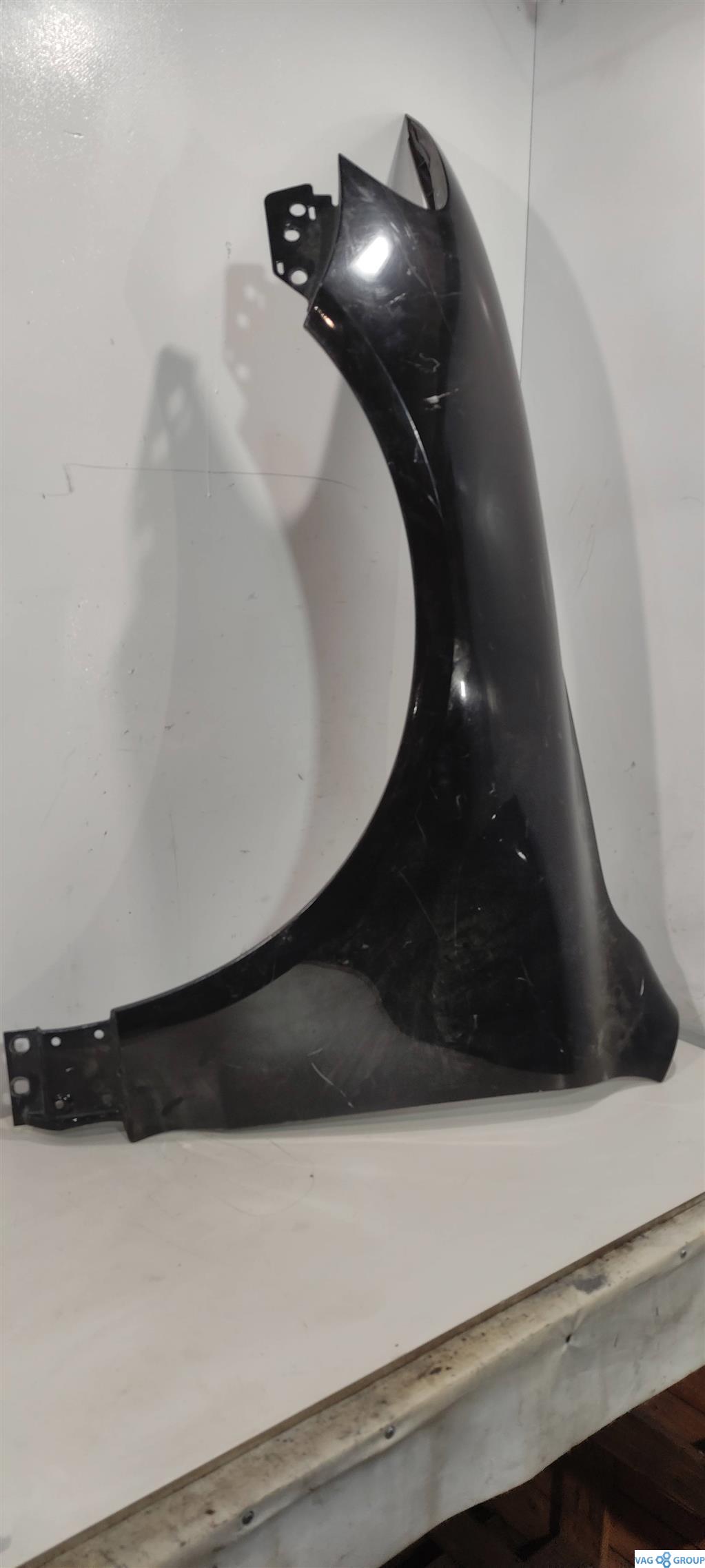 крыло переднее левое Volkswagen Touareg 1 поколение 2005, бензин, внедорожник 5 дв., 7L6821101P, . - фото №1