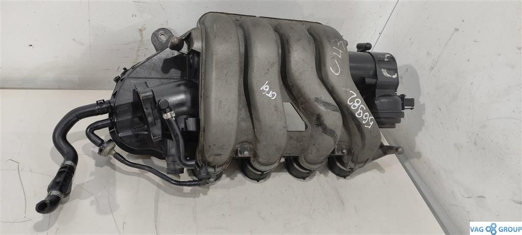 коллектор впускной Volkswagen Passat B6 2006, 2.0 л., бензин, седан, BVZ, BVY, BLR, BLX, BLY, AXW, 06F133210D, BMB, . - фото №1