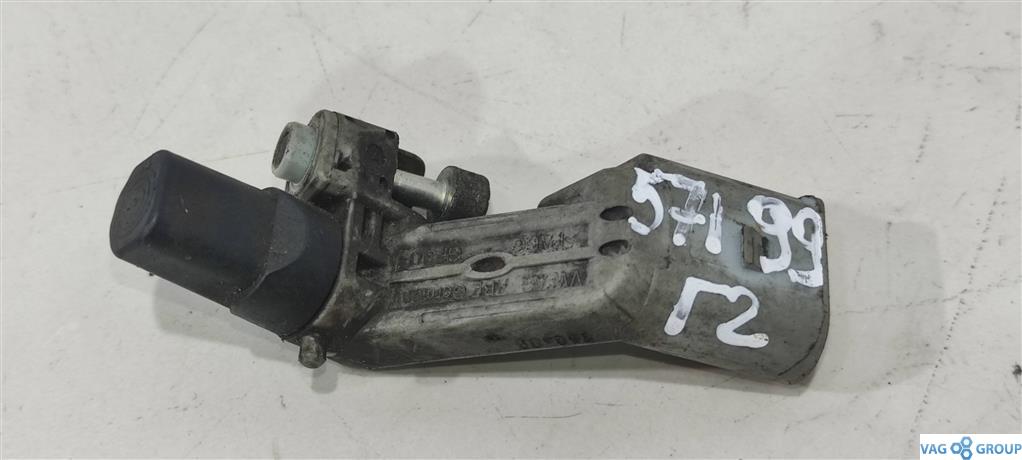 датчик коленвала Volkswagen Passat B6 2007, 1.4 л., бензин, универсал, BRS, BMS, BRD, BRE, BDJ, BLG, BMY, CAX, BUD, BKC, BRR, BTS, BCA, BMP, BKD, BDK, BXE, BWB, BLS, BMR, BMM, BKP, 036906433D, BJB, AZV, BMN, BXF., BMA, BVE, BMT, BWV, BSU, BXJ, BLF, BUZ, CHW, BLM, BAH, BLB, BNA, BRF, BVG, BKY, BVF, BVA, BMG, BST, BJJ, BJK, BJL, BJM, BVH, BRT, . - фото №1