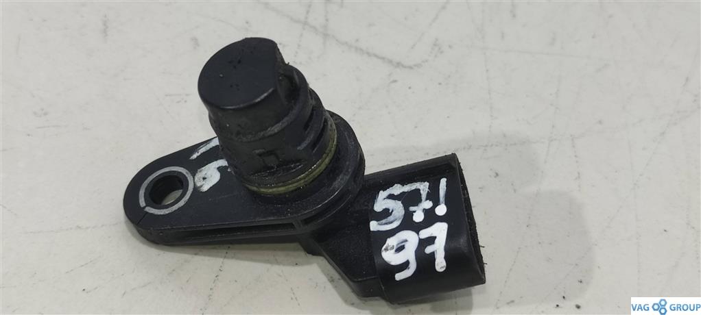 датчик распредвала Kia Optima 4 поколение 2017, 2.4 л., бензин, G4KJ, 3935025010, . - фото №1