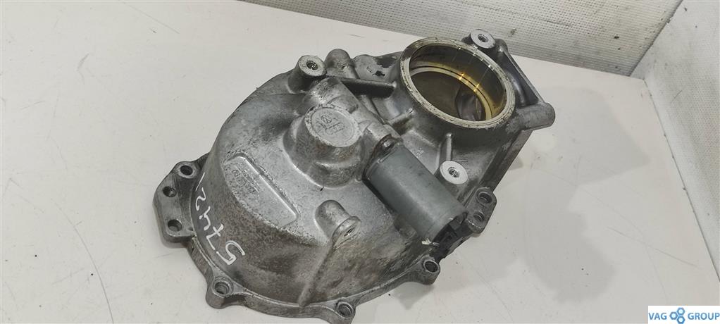 крышка распредвала Audi A6 4F/C6 2006, 2.0 л., бензин, седан, BPG, 06F103530T, 06F103530P, 06F103530G, 06F103530, BPY, BPJ, BWE, AXX, BWA, BGB, BYK, BWL, 06F103107B, 06F103107E - фото №1