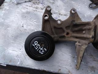 кронштейн КПП Volkswagen Transporter T4 1999, 2.5 л., TDi, дизель, фургон, 074198207B, ACV, AVT, AET, AXG, AYY, AUF, AHY, AYC, AJA, AJT, AEU, APL, .