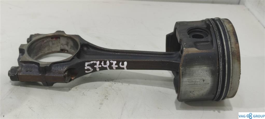 поршень Audi A3 8L 1999, 1.8 л., бензин, седан, AGN, . - фото №1