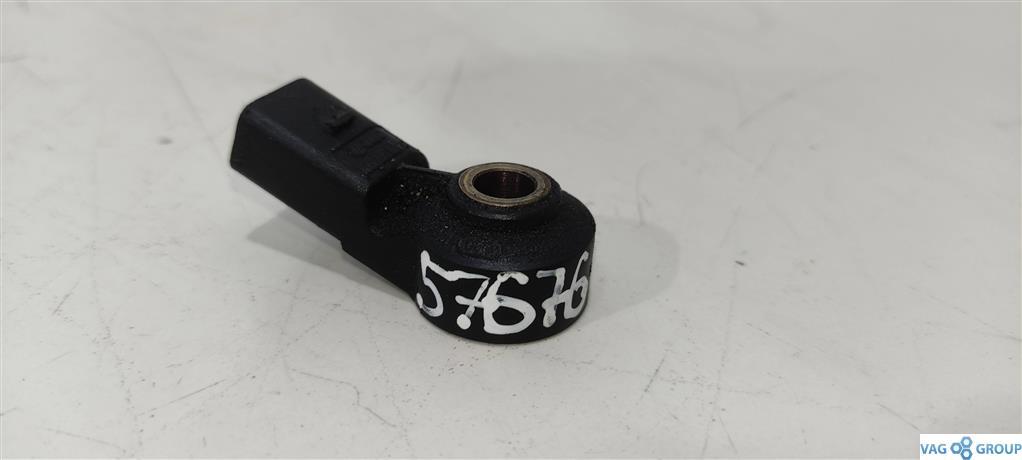 датчик детонации Skoda Fabia 2 поколение (5J) 2008, 1.2 л., бензин, хетчбэк 5 дв., BME, CGP, BZG, 03D905377C, CGPA, CGPB, CGPC, . - фото №1