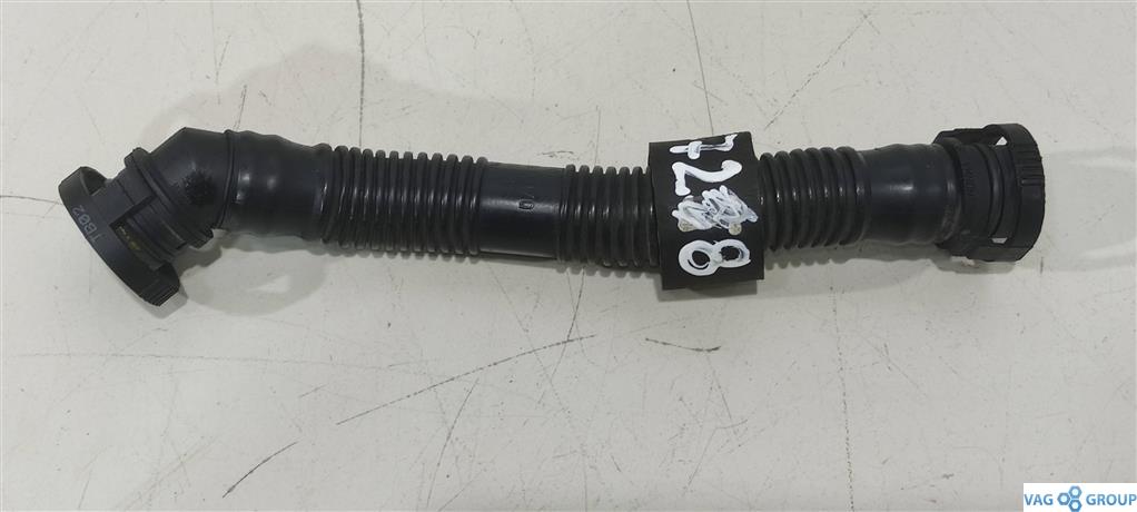 трубка вакуумная Volkswagen Golf 4 поколение 2002, 1.8 л., бензин, хетчбэк 5 дв., AUM, 06A133817Q, AUQ, . - фото №1