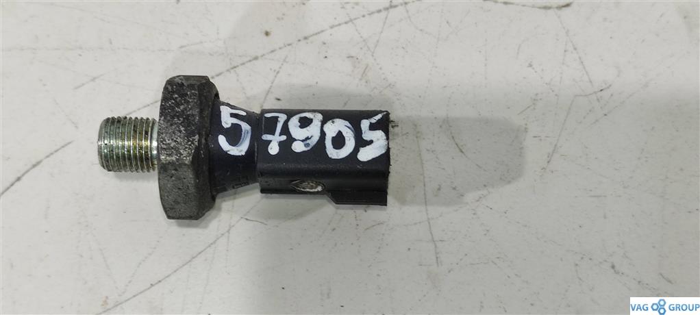 датчик давления масла Audi A4 B7 2006, бензин, 06A919081F, 06A919081J, . - фото №1