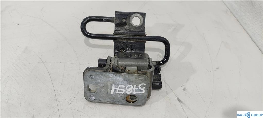 петля двери Audi A6 4F/C6 2006, 3.2 л., бензин, седан, 8E0831412, 8E0831412B, 8E0831412E, . - фото №1