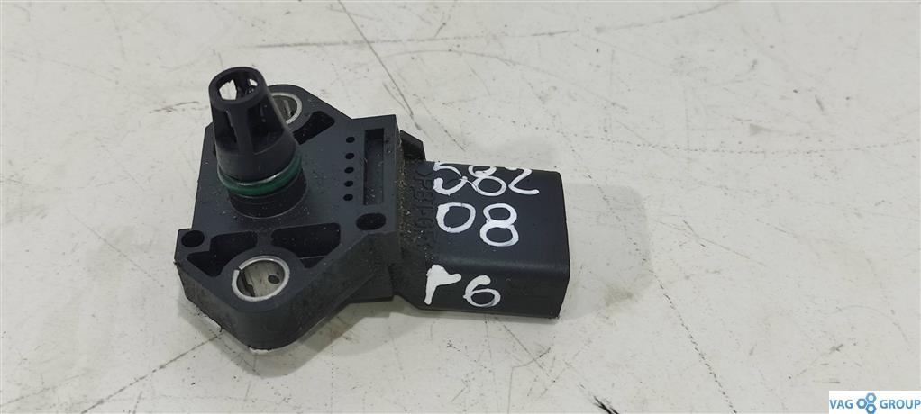 датчик абсолютного давления Volkswagen Passat B6 2007, 1.4 л., TFSI, бензин, универсал, 038906051D, 038906051B, . - фото №1