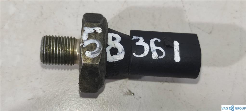 датчик давления масла Audi A6 4F/C6 2006, 3.2 л., бензин, седан, 06E919031, . - фото №1