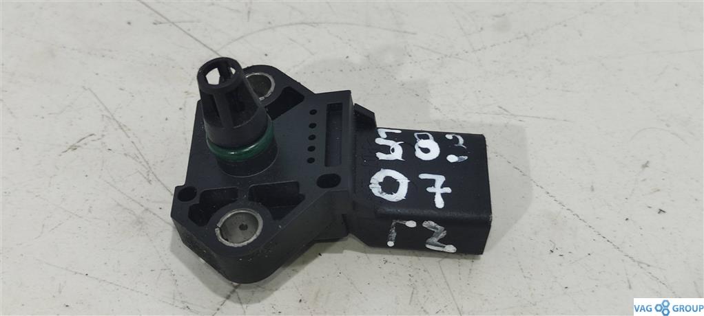 датчик абсолютного давления Volkswagen Passat B6 2007, 1.4 л., TFSI, бензин, универсал, 038906051D, 038906051B, . - фото №1