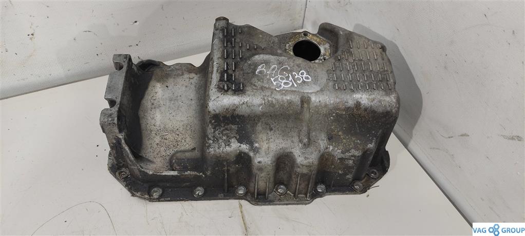 масляный поддон Volkswagen Passat B6 2007, 1.6 л., FSI, бензин, минивэн, BLP, BAG, 03C103603J, BLF, BLN, . - фото №1