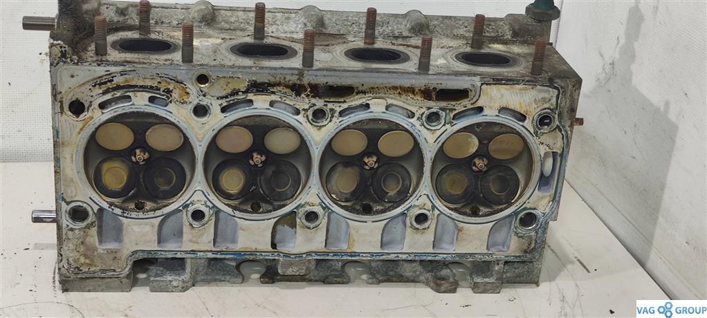 головка блока цилиндров Volkswagen Passat B6 2007, 1.6 л., FSI, бензин, универсал, BLP, BAG, 03C103475J, BLF, BLN, 03C103063T - фото №1