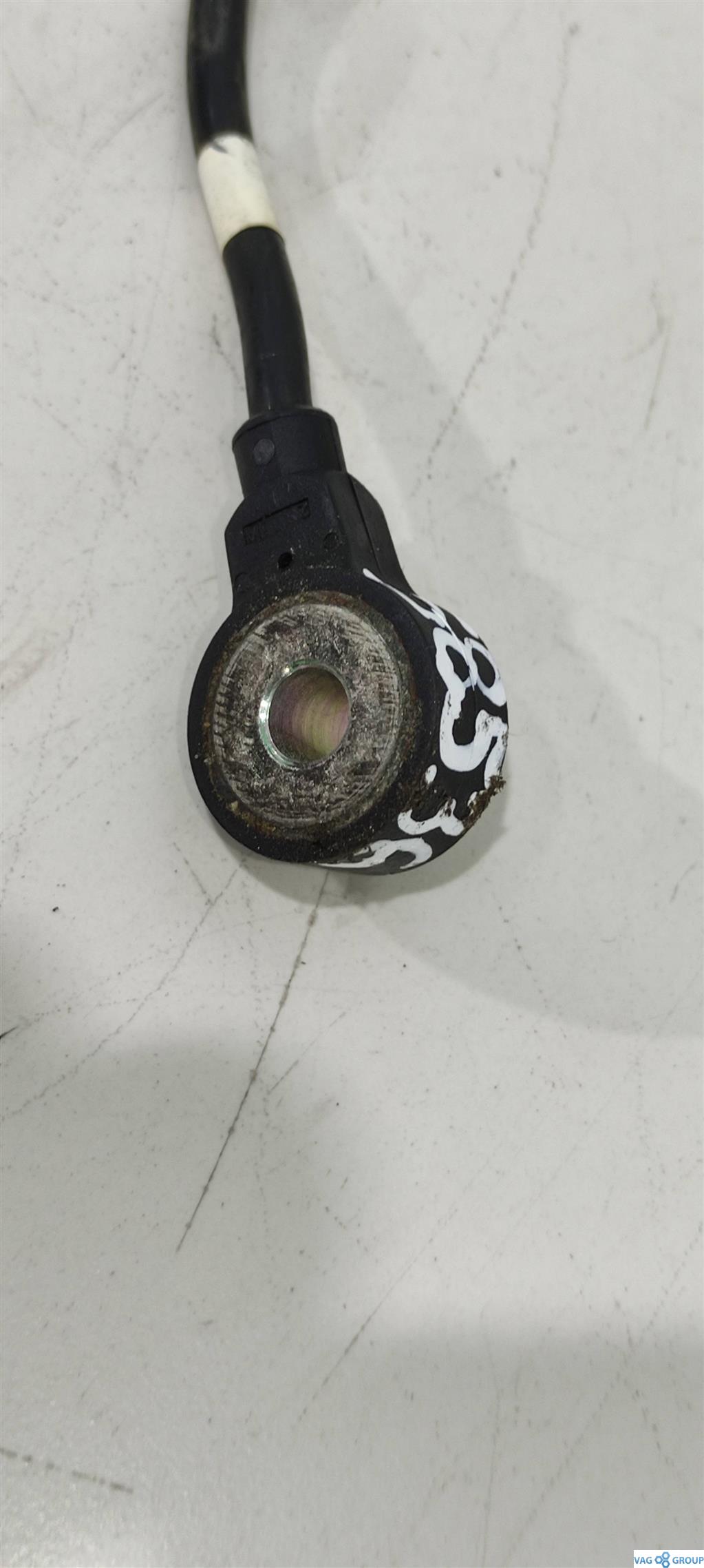 датчик детонации Ford Kuga 2 поколение 2014, 1.6 л., бензин, внедорожник 5 дв., B4164T, 98MF12A699BA, . - фото №1