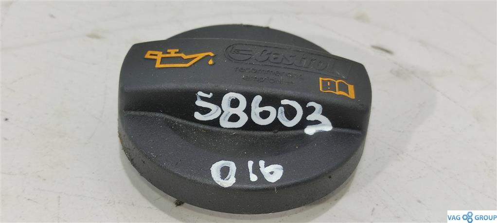 пробка маслозаливная Volkswagen Passat B7 2013, 1.4 л., TSI, бензин, универсал, CDG, 03C103485A, 04E103485A, 03C103485B, 04E103485B - фото №1
